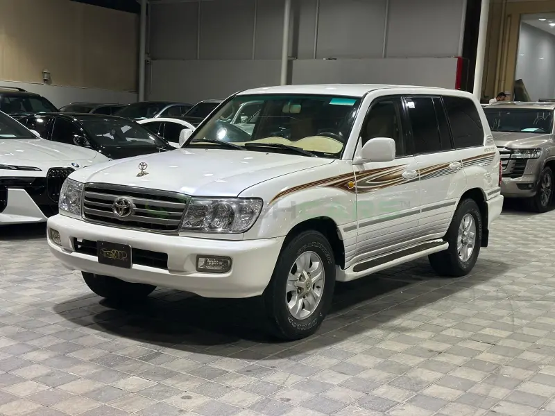 Toyota Land Cruiser 